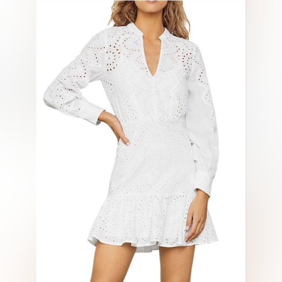 BCBGMaxAzria Dresses & Skirts - BCBGMaxAzria White Eyelet Short Dress